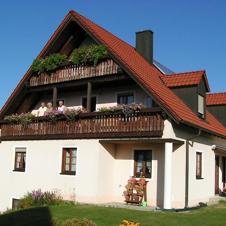 Gaestehaus Gertraud Neualbenreuth Eksteriør bilde